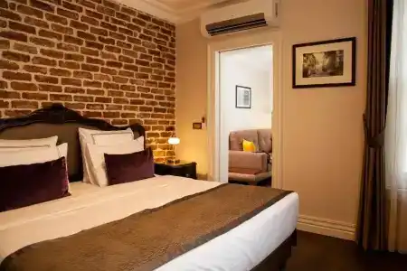 Meroddi Pera Flats - 41