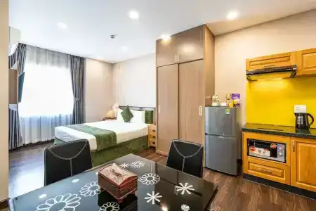 Emerald Central - 214