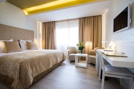 Illa d'Or & Club Apts 4* Sup - 5