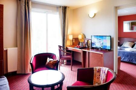 Hôtel La Solitude - 92