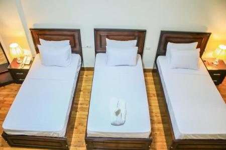 Midtown Hostel - 16
