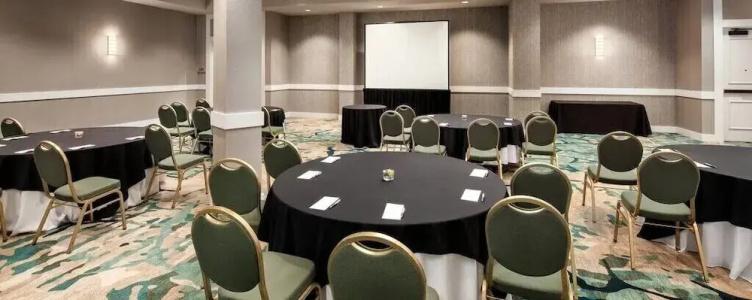 Courtyard by Marriott Charlotte Waverly - 12