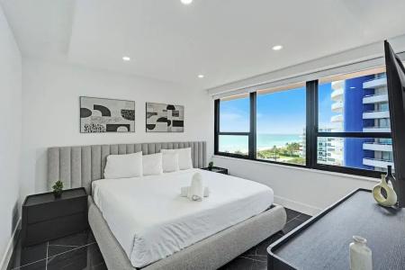 The Alexander All Suites - 575
