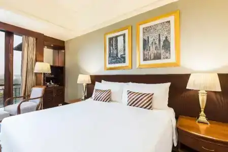 Chatrium Royal Lake Yangon - 251