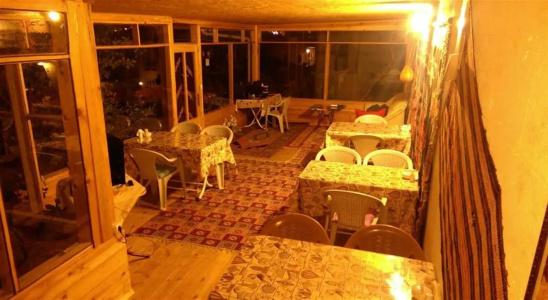 Falcon Cave Suites - 14