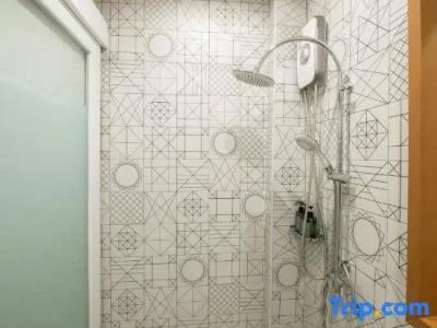 White Ivory Bed And Breakfast - 95