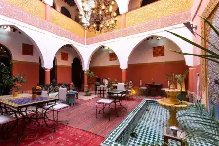 Riad Losra - 60