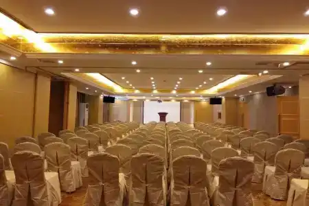 Vienna International(Shenzhen Longgang Tianan Cyber Park) - 11