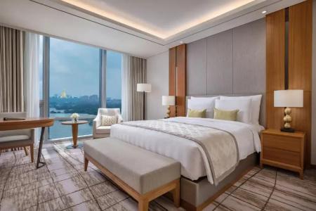 Lotte Yangon - 90