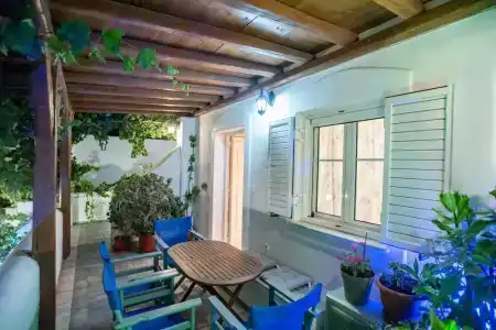 Kontaratos Studios & - 260