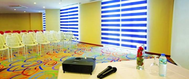 Throne Beach Resort & Spa - 17