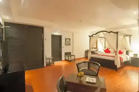 La Rose Suites - 84