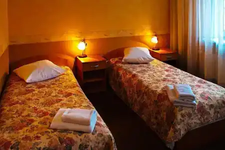 Linovo With Free Parking - 30
