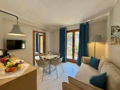 Panoramic - 270