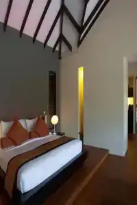 Mӧvenpick Resort Kuredhivaru Maldives - 5