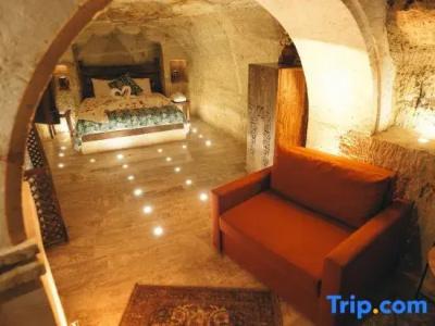Tale Cave In - 155