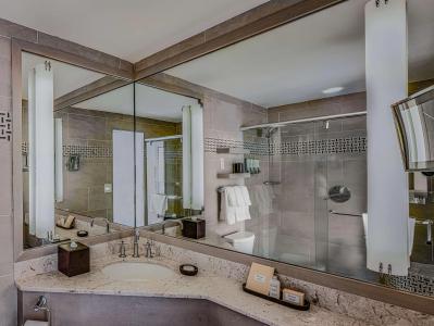 Royal Sonesta Boston - 11