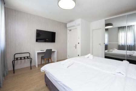 - Aparthotel Teranea - 85