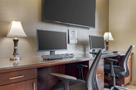 Best Western Plus Marina Shores - 3