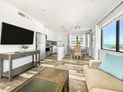 Hollywood Beachs - 116