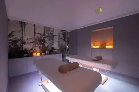 Vis Urban Suites & Spa - 19