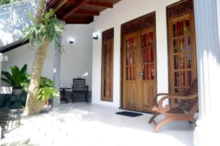 Aayu's Guest - 4