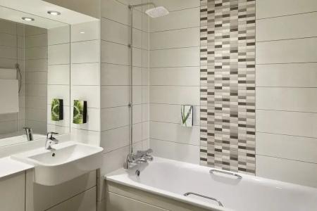 Premier Inn City Centre South - 7