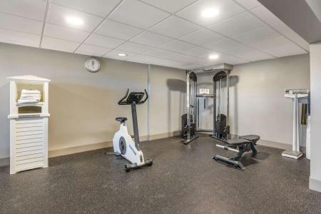 Clarion Inn - 23