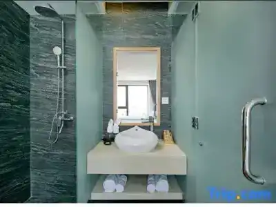 Seashore & Apartment - 125