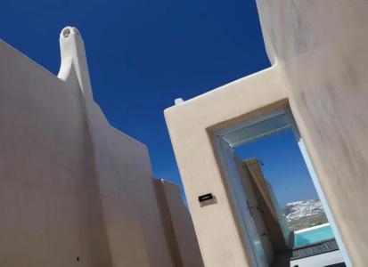 Voreina Gallery Suites - 86