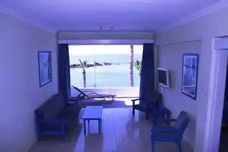 Paphinia SeaView - 2