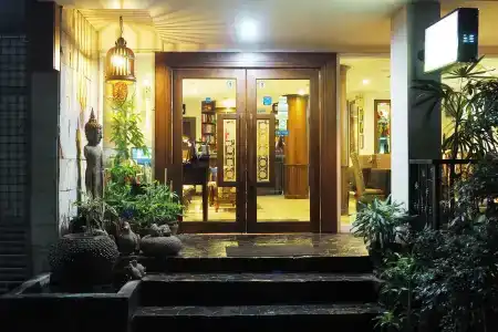 Baan Sukhumvit Soi 18 - 0