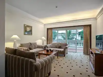 Royal Villas Halong - 25