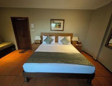 Beyond The Blue Horizon Boutique Bungalows - 75