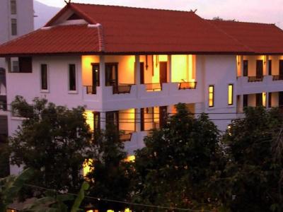 Yindee Stylish Guesthouse - 14