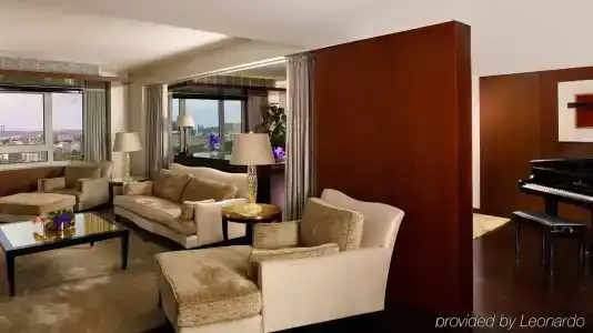 Sheraton Lisboa & Spa - 43