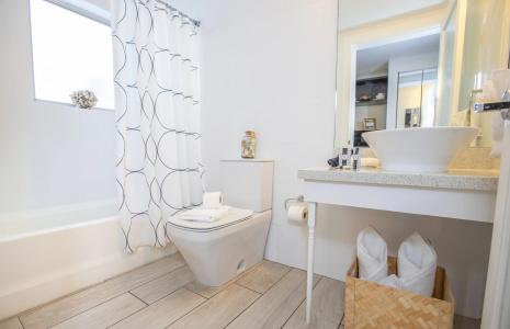 Waterside and Suites - 6