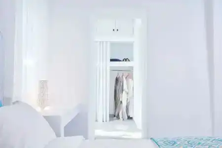 Mykonos Town Suites - 42