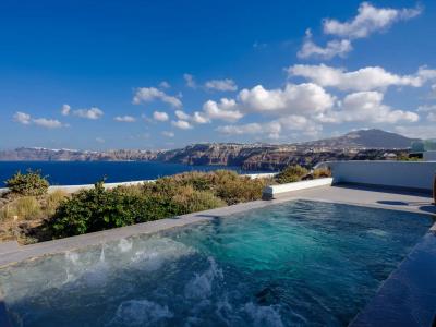 Neptune Luxury Suites - 15