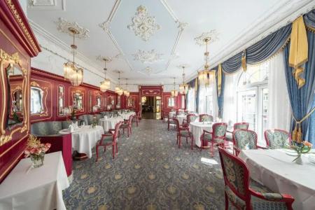 Häcker's Fürstenhof - 33