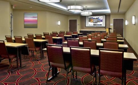 Courtyard by Marriott Washington, D.C./Foggy Bottom - 20