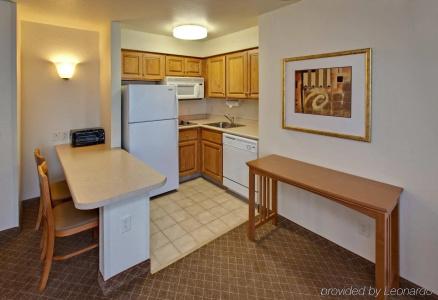 Staybridge Suites at Empire Mall, an IHG - 44