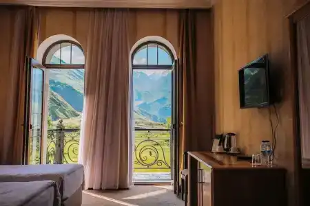 Sno Kazbegi - 8