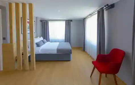 Uzer Otel - 43