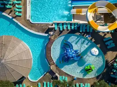Iolida Village Water Park - 10