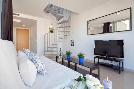 Charmsuites Paralel - 107