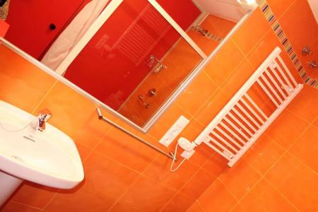Loop Inn Albergue Santiago De Compostela - 8