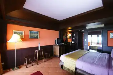 Sea Breeze Resort - Sha Plus - 38