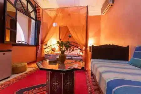 Riad Losra - 4