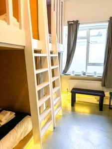 Brunswick Square & Spa - 155